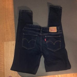 Levi’s 711 skinny stretch jeans EUC 27